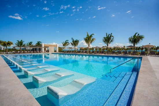 BIENVENIDO AL HOTEL RIU LATINO	